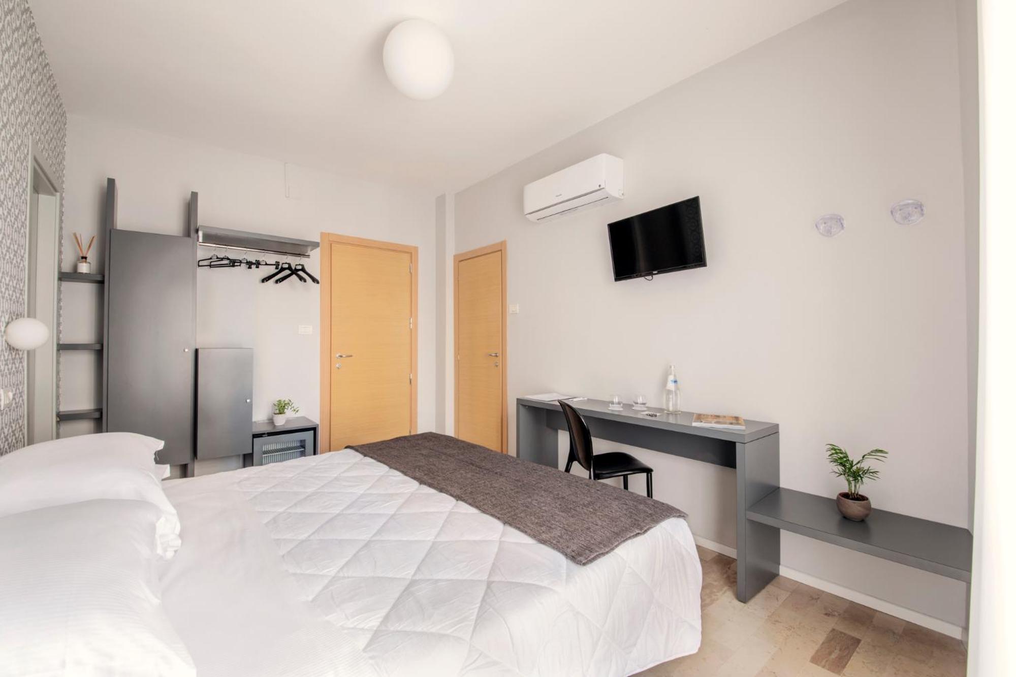 Bernard Hotel 3*