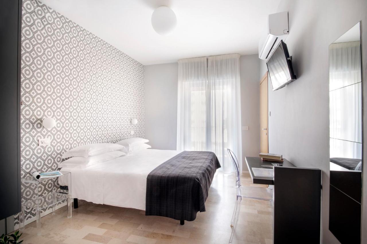Bernard Hotel San Benedetto del Tronto